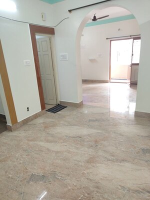 Room in 2 BHK Builder Floor at Sudhama Nagar – for Rent