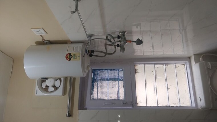 Kitchen, arun-vihar-sector-37 1 RK 200 Sq.Ft. Apartment In Sector 37 Noida 10510112