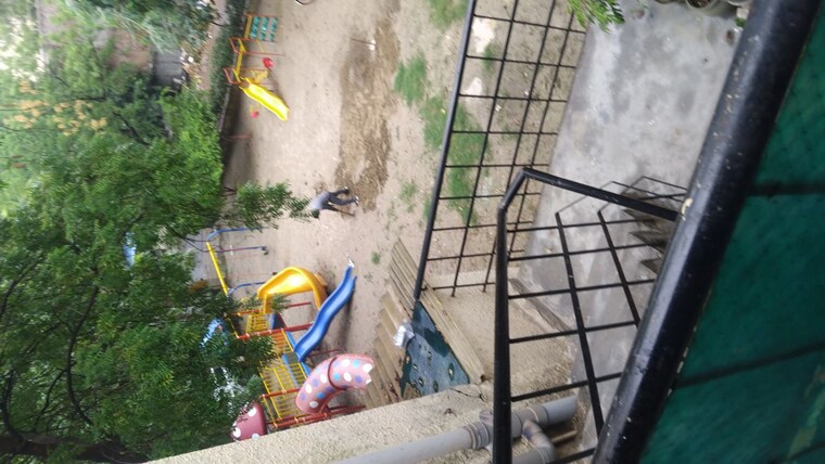 Balcony, arun-vihar-sector-37 1 RK 200 Sq.Ft. Apartment In Sector 37 Noida 10510112
