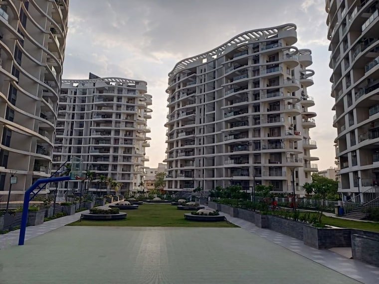 Exterior View, goel-ganga-liviano 3.5 Bedroom 1650 Sq.Ft. Apartment In Kharadi Pune 10510138
