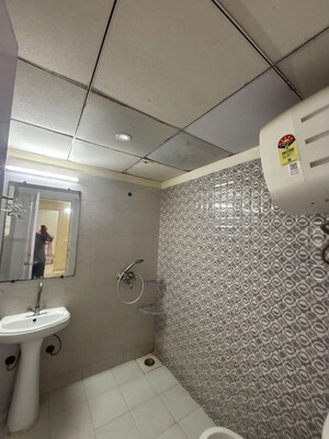 Bathroom in 3 BHK Apartment at Gaur City 7th Avenue, Sector 4 Greater Noida – for Rent