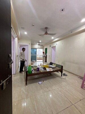 Team Area in 3 BHK Apartment at Gaur City 7th Avenue, Sector 4 Greater Noida – for Rent