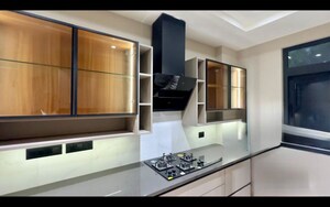 Furnished Amenities in 3 BHK Builder Floor at BPTP Amstoria, Sector 102 – for Rent