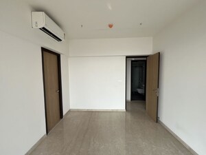 Room in 4 BHK Apartment at Lodha New Cuffe Parade, Wadala – for Rent