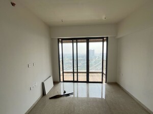 Room in 4 BHK Apartment at Lodha New Cuffe Parade, Wadala – for Rent