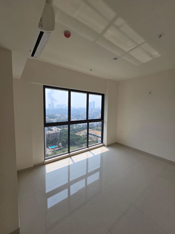 3.5 BHK + Study Room 1300 Sq.Ft. Apartment in Lodha Woods