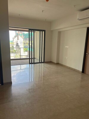 Room in 4 BHK Apartment at Lodha New Cuffe Parade, Wadala – for Rent