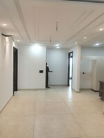 4 BHK + Store Room 450 Sq.Yd. Builder Floor in Parsvnath City