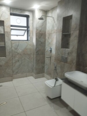 Bathroom in 4 BHK Builder Floor at Parsvnath City, Sector 8 – for Rent
