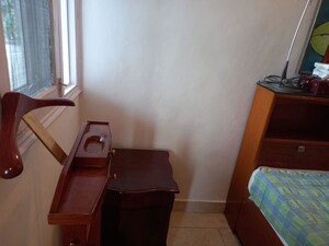 Room in 3.5 BHK Apartment at Mayur Vihar – for Sale