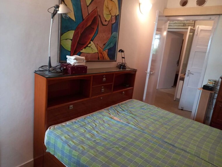 Bedroom, mayur vihar 3.5 Bedroom 1350 Sq.Ft. Apartment In Mayur Vihar Delhi 10510265