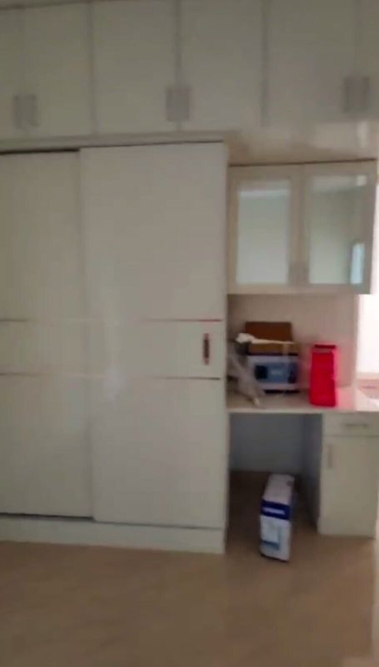 undefined, gaur-city-7th-avenue 3 Bedroom 1350 Sq.Ft. Apartment In Sector 4 Greater Noida Greater Noida 10510287