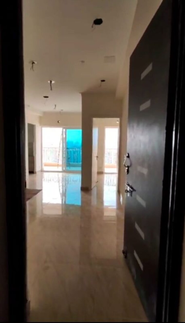 undefined, gaur-city-7th-avenue 3 Bedroom 1350 Sq.Ft. Apartment In Sector 4 Greater Noida Greater Noida 10510287