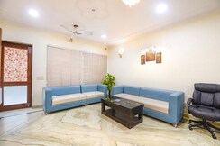 3 BHK Builder Floor For Rent in Sector 46