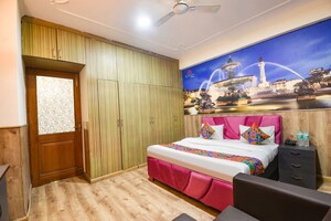 Bedroom in 3 BHK Builder Floor at Sector 46 – for Rent
