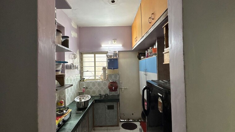 Team Area, satellite 1 Bedroom 550 Sq.Ft. Apartment In Satellite Ahmedabad 10510279