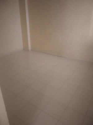 Room in 1 BHK Apartment at Makarba – for Rent