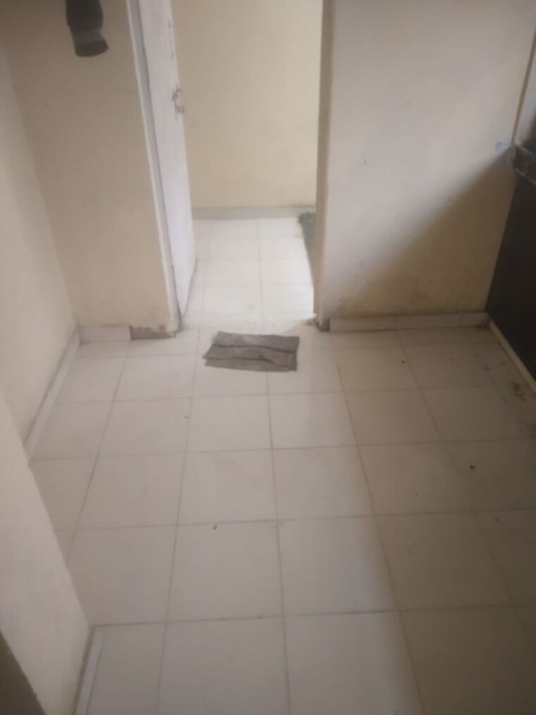 Bathroom, makarba 1 Bedroom 450 Sq.Ft. Apartment In Makarba Ahmedabad 10510313