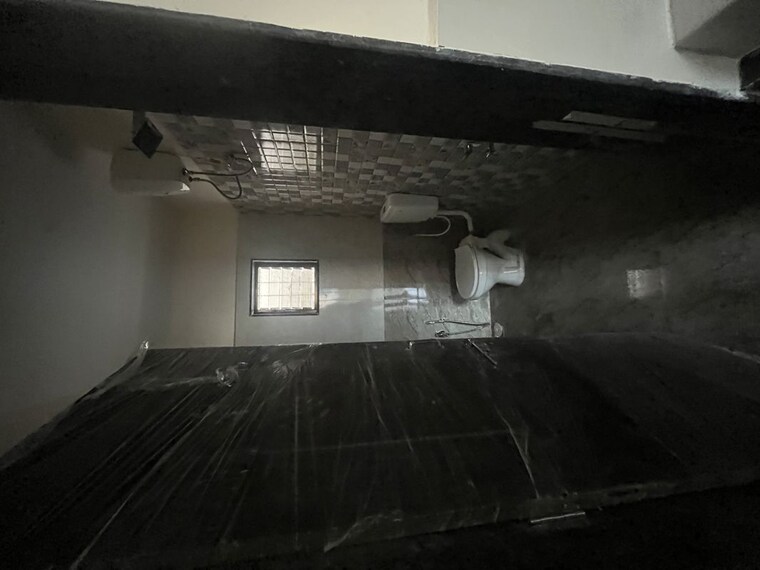 Bathroom, wadegaon 1 Bedroom 550 Sq.Ft. Apartment In Wadegaon Pune 10510343