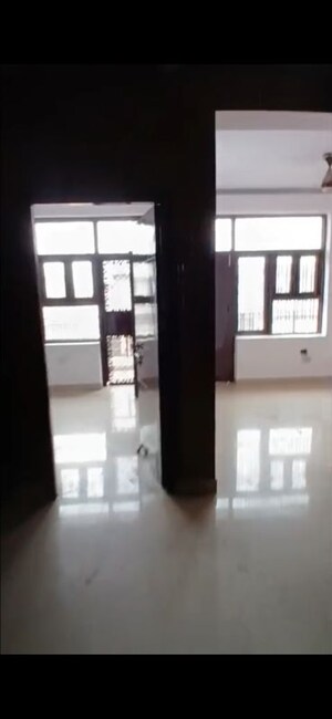 Room in 3 BHK Builder Floor at Sainik Colony – for Sale