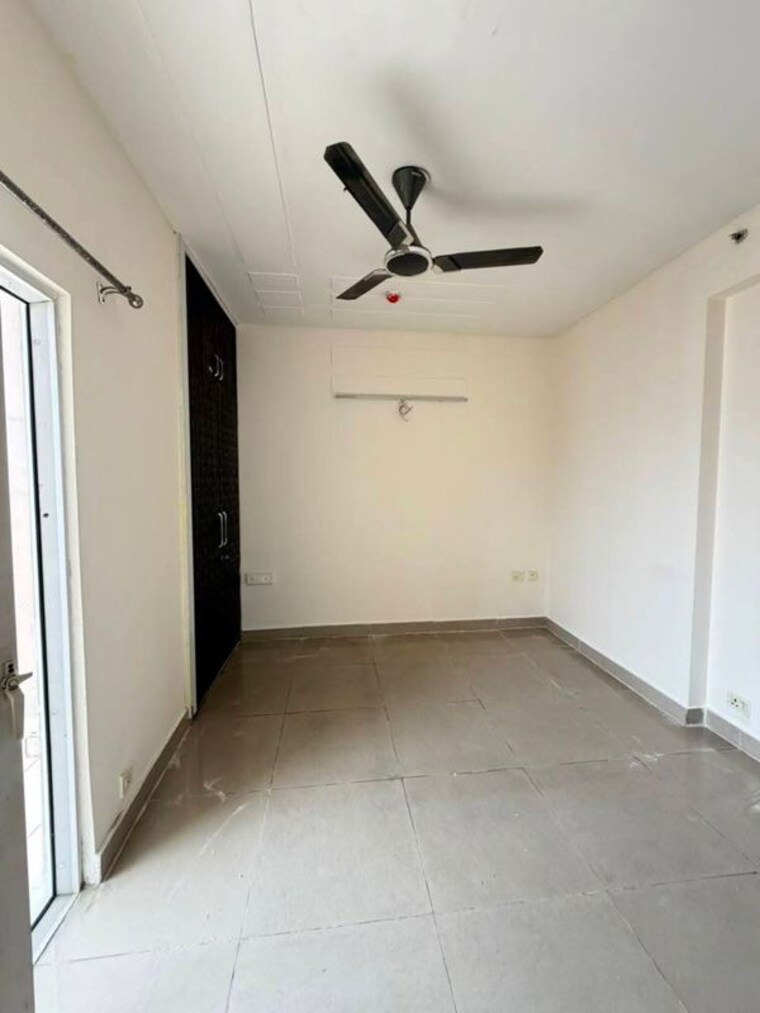 Room, stellar-one 2 Bedroom 982 Sq.Ft. Apartment In Sector 1 Greater Noida Greater Noida 10510357