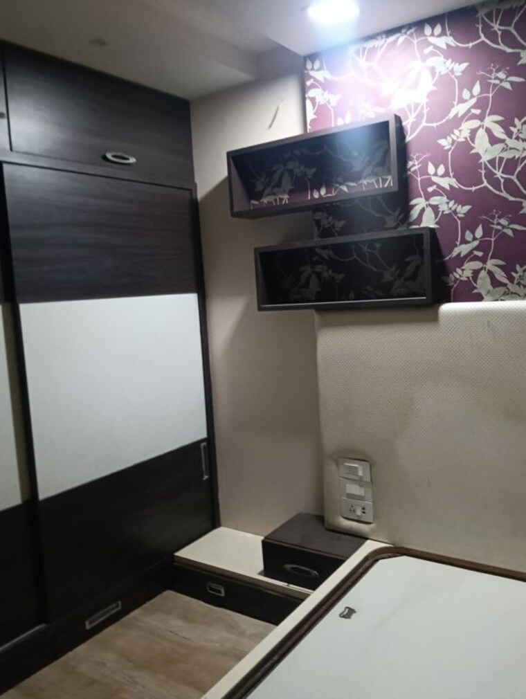 undefined, amazon-apartments 2.5 Bedroom 800 Sq.Ft. Apartment In Borivali West Mumbai 10510436