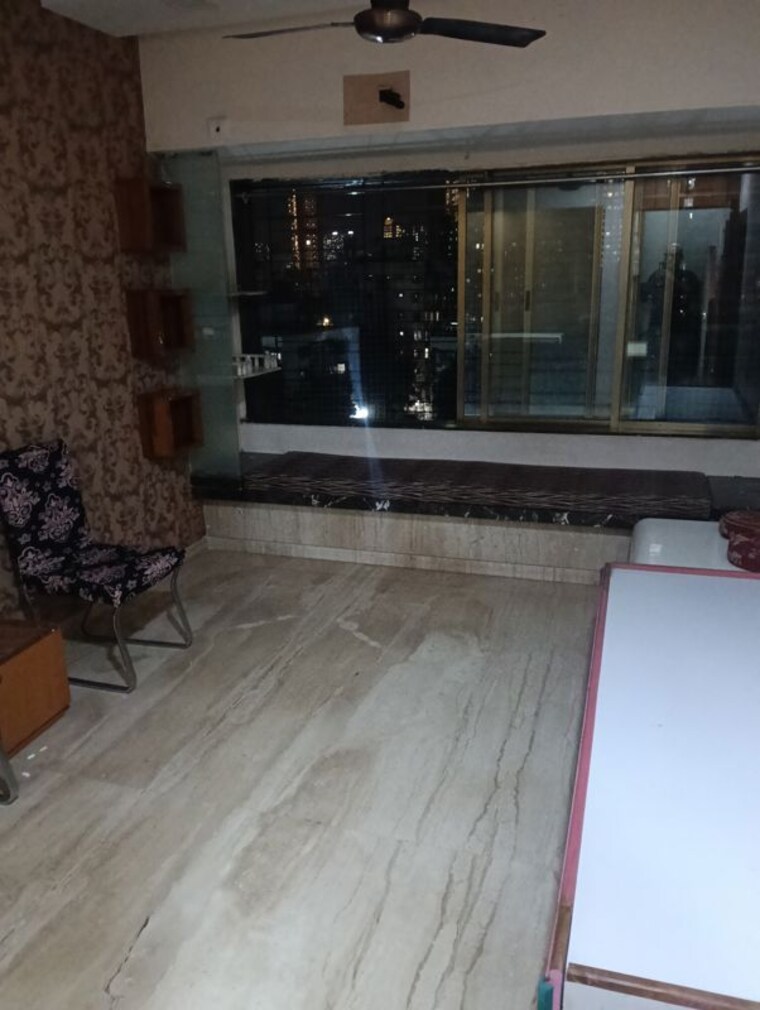 Balcony, amazon-apartments 2.5 Bedroom 800 Sq.Ft. Apartment In Borivali West Mumbai 10510436