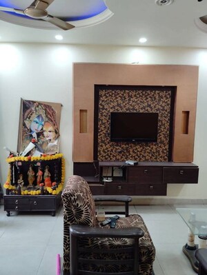 Living Room in 2 BHK Builder Floor at Lucky The Palm Valley, Sector 1 Greater Noida – for Rent