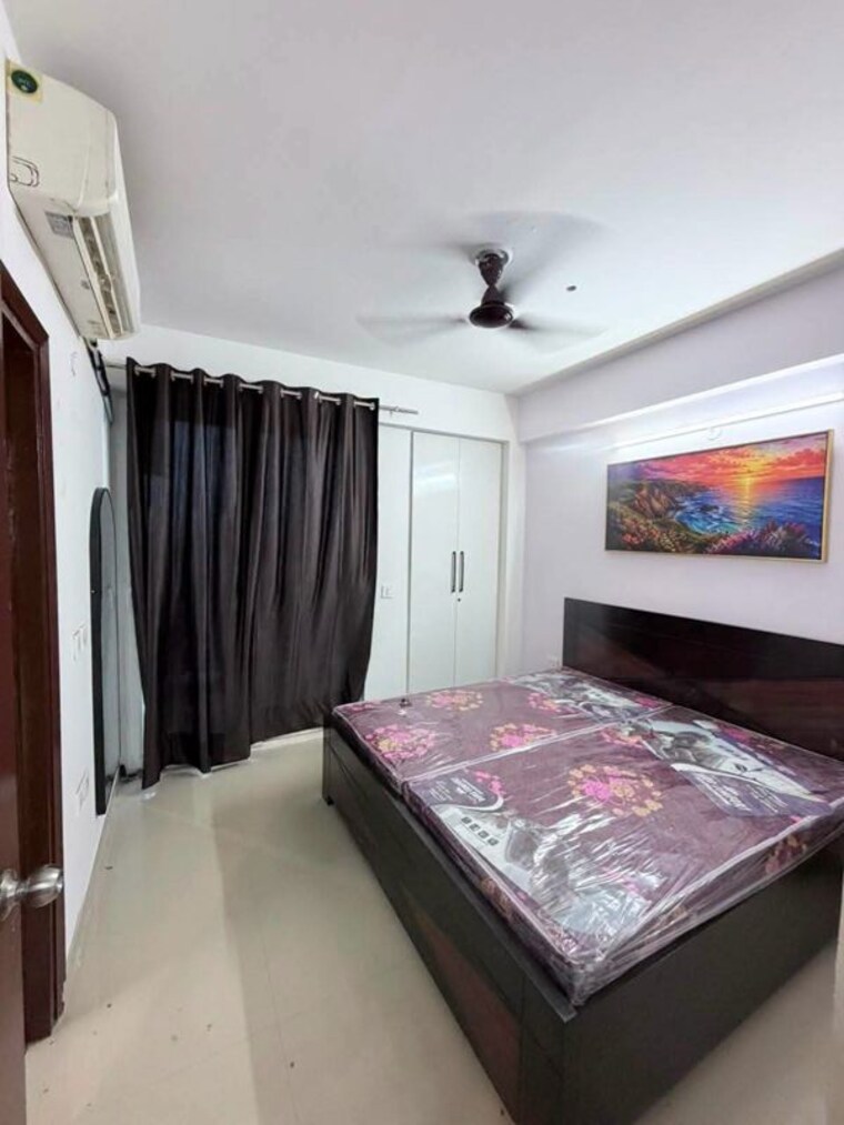 Bedroom, trident-embassy 3 Bedroom 1350 Sq.Ft. Apartment In Sector 1 Greater Noida Greater Noida 10510540
