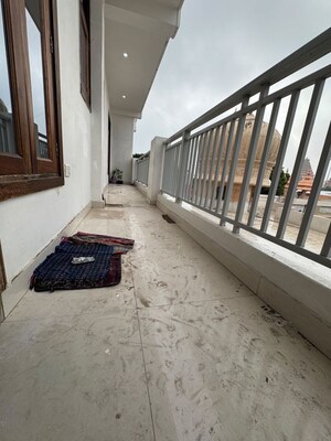 Balcony in 1 BHK Apartment at Chattarpur – for Rent