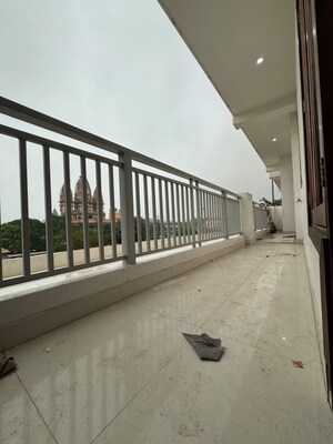 Balcony in 1 BHK Apartment at Chattarpur – for Rent