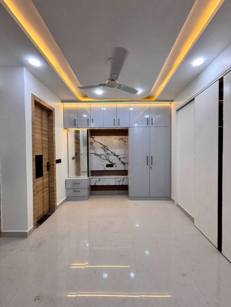 undefined, uttam nagar 3 Bedroom 909 Sq.Ft. Builder Floor In Uttam Nagar Delhi 10510546