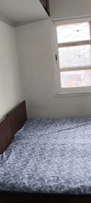 Room in 2 BHK Apartment at Worli – for Rent