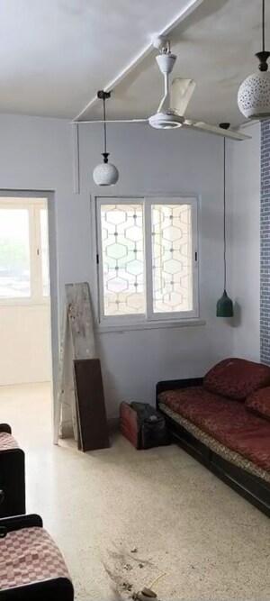 2 BHK Apartment For Rent in Worli