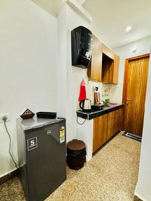 Team Area in 1 RK Builder Floor at Kirti Nagar – for Rent
