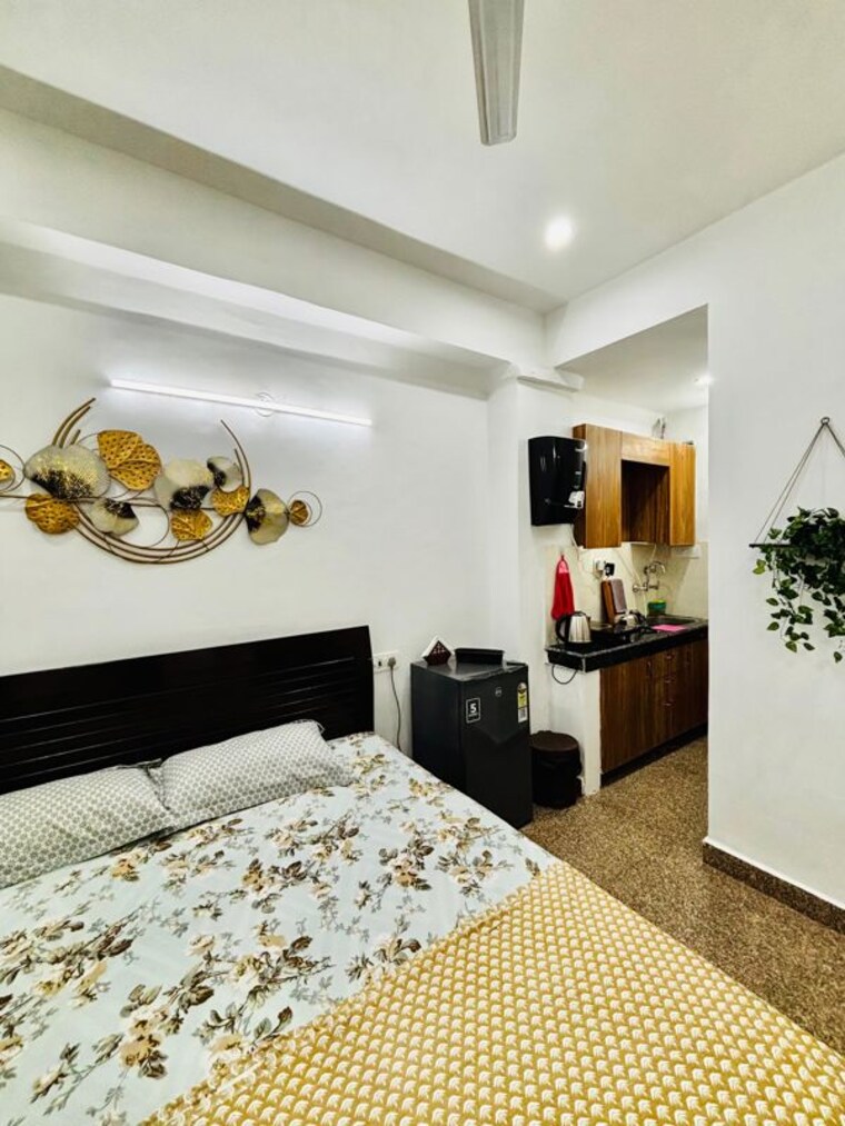Bedroom, kirti nagar 1 RK 200 Sq.Ft. Builder Floor In Kirti Nagar Gurgaon 10510605