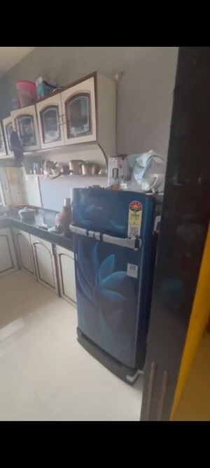 Team Area in 2 BHK Apartment at Sagar Avenue  II, Santacruz East – for Rent
