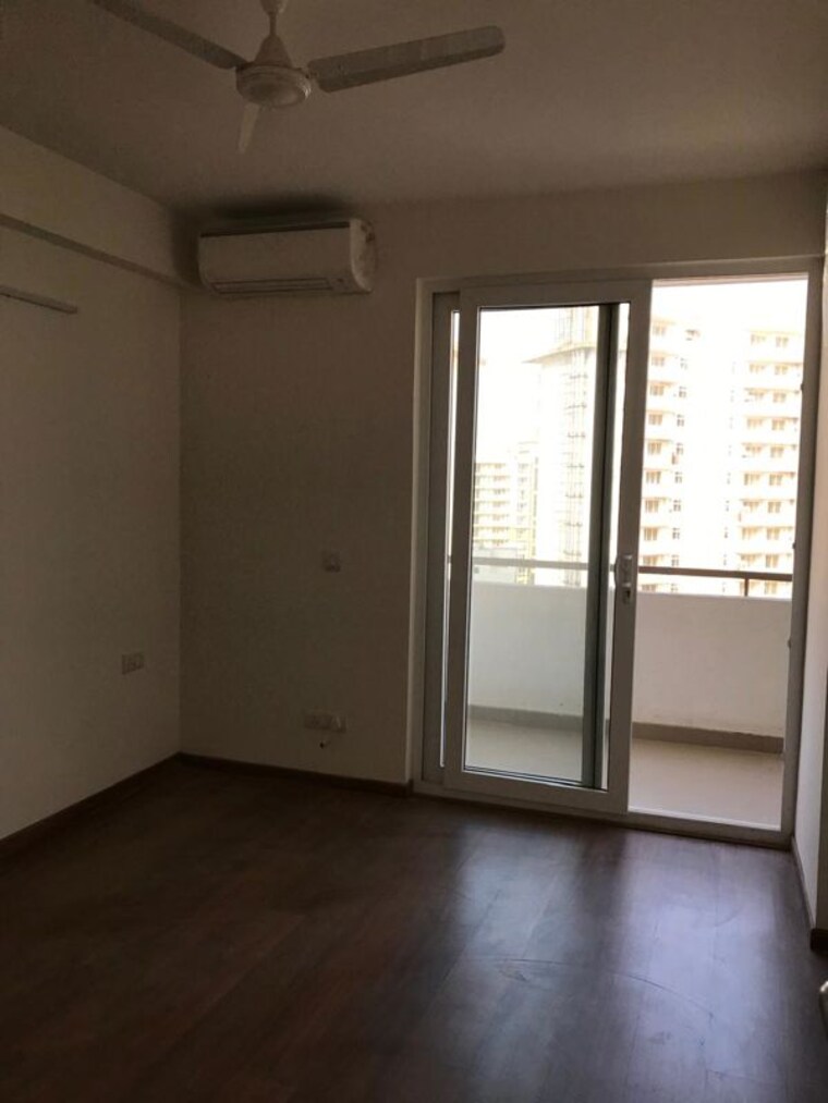 Room, emaar-the-enclave 3 Bedroom 1920 Sq.Ft. Apartment In Sector 66 Gurgaon 10510593