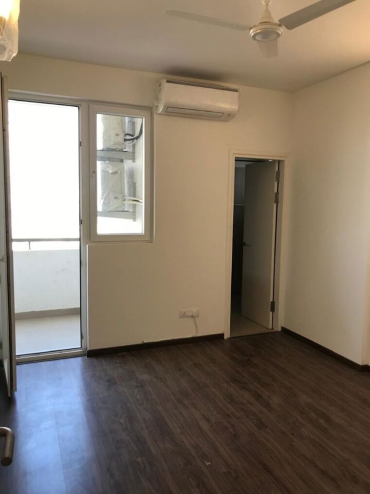 Room, emaar-the-enclave 3 Bedroom 1920 Sq.Ft. Apartment In Sector 66 Gurgaon 10510593