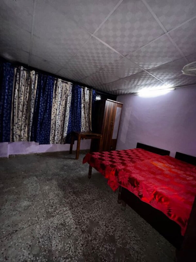 Bedroom, sector 45 1 RK 400 Sq.Ft. Builder Floor In Sector 45 Gurgaon 10510665