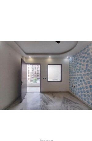 Room in 5 BHK Independent House at LandCraft River Heights, Raj Nagar Extension – for Sale