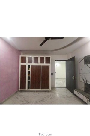 Room in 5 BHK Independent House at LandCraft River Heights, Raj Nagar Extension – for Sale