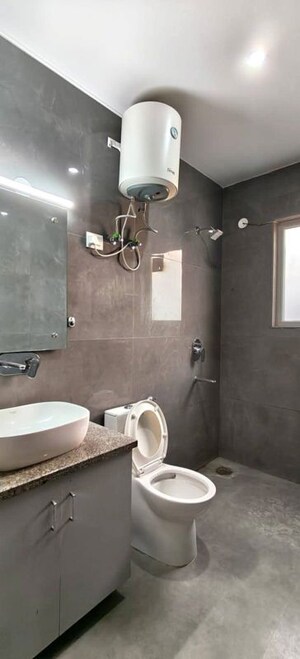 Bathroom in 1 RK Builder Floor at Mohyal Colony – for Rent