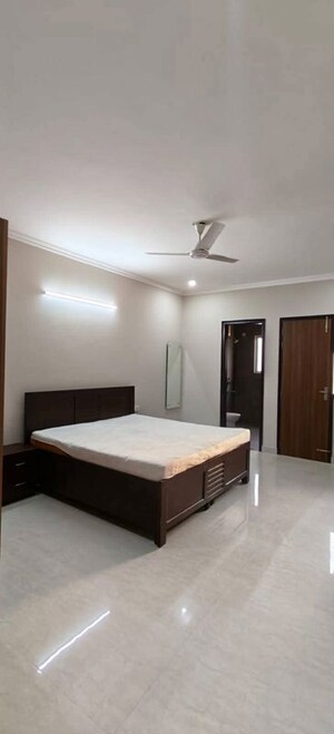 Bedroom in 1 RK Builder Floor at Mohyal Colony – for Rent