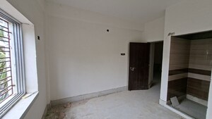 Room in 2 BHK Apartment at Sodepur – for Sale