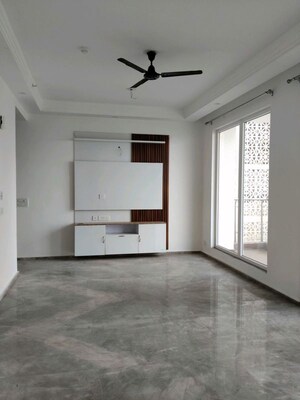 2 BHK Apartment For Sale in Ace Starlit, Sector 152