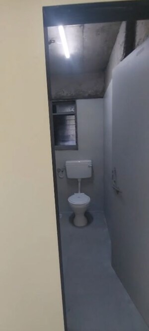 Furnished Amenities in  Office Space at Tulsi Chambers, Chembur – for Sale