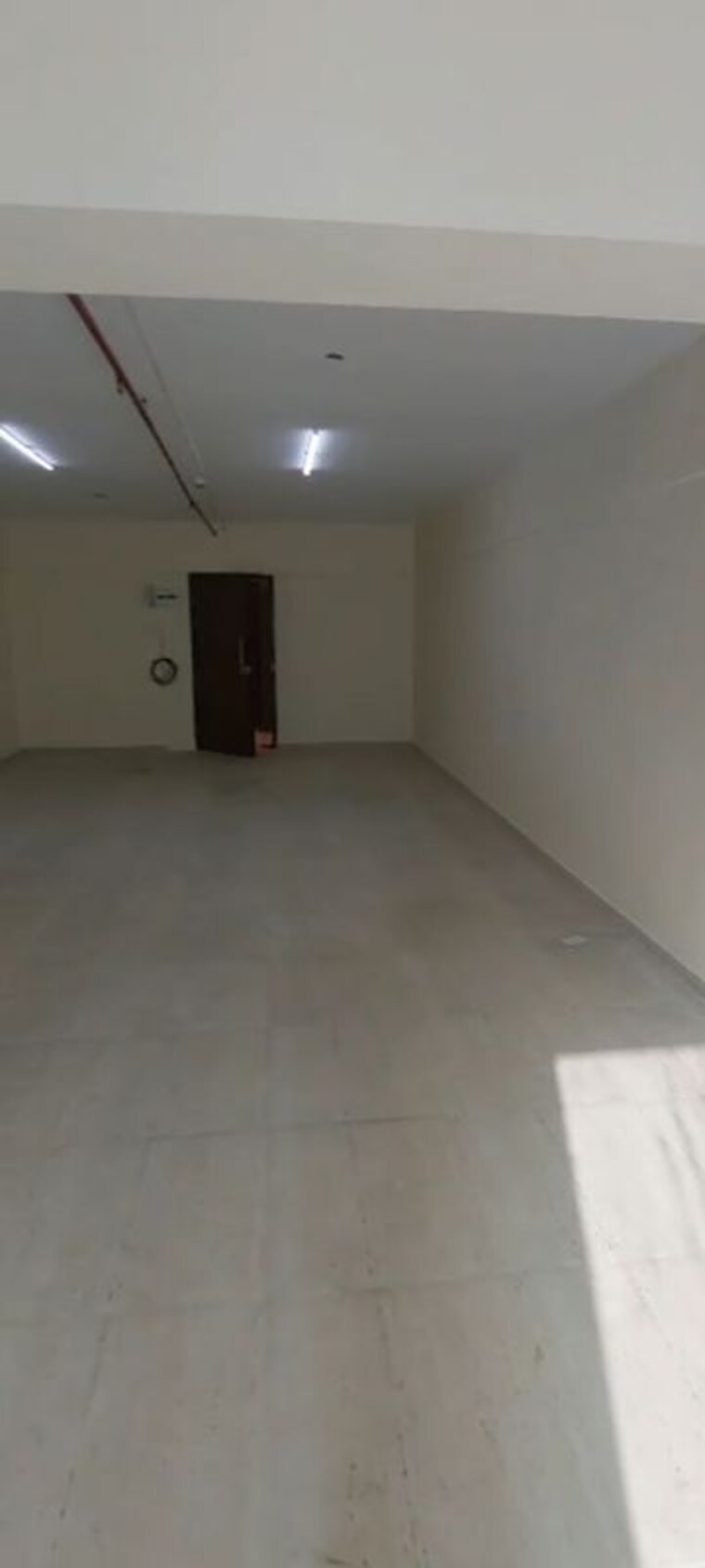 Room, tulsi-chambers Commercial Office Space 540 Sq.Ft. In Chembur Mumbai 10510714