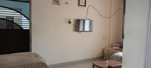 Room in 2 BHK Apartment at Kharadi – for Rent