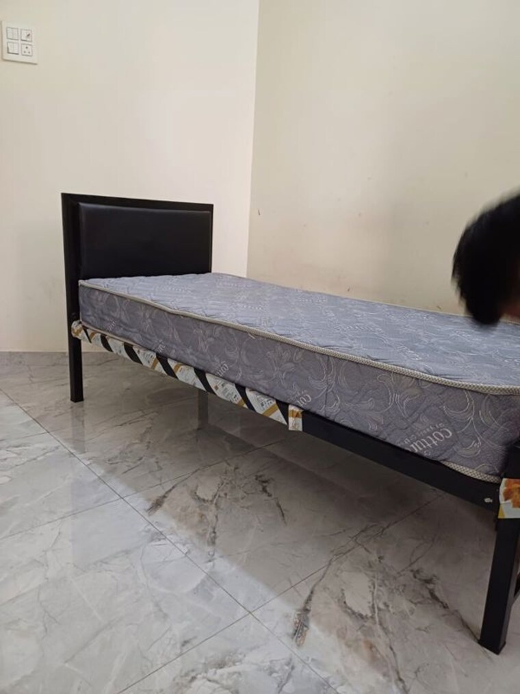 Room, turbhe Pg For Boys & Girls In Turbhe 10510900